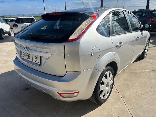 FORD FOCUS TREND 1.6 AUTO SPANISH LHD IN SPAIN 71000 MILES SUPER 2011